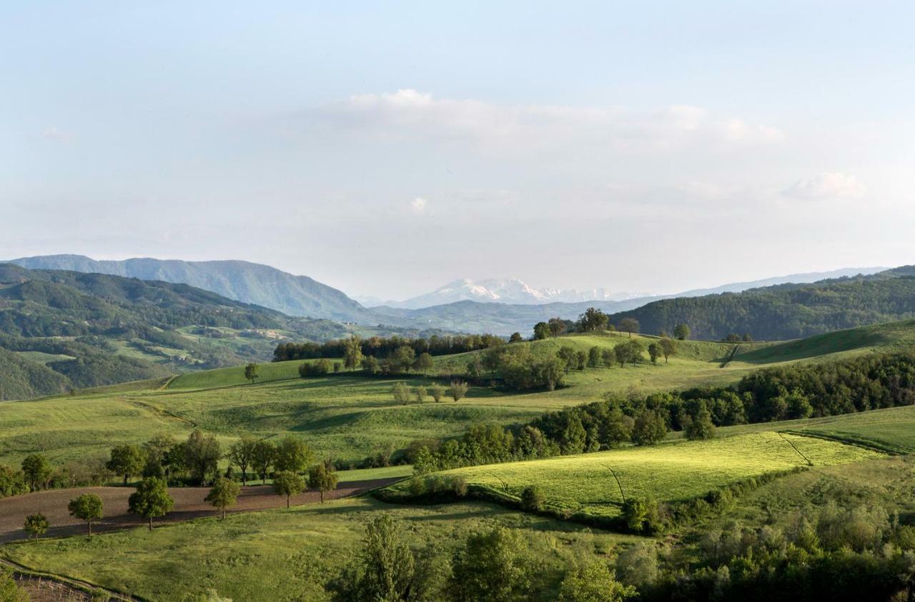 La Locanda Del Borgo Torrechiara ภายนอก รูปภาพ