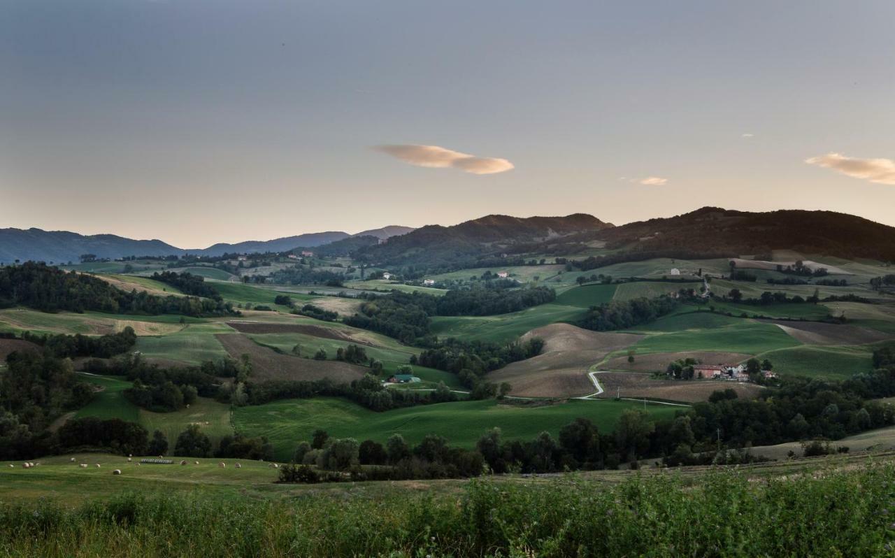 La Locanda Del Borgo Torrechiara ภายนอก รูปภาพ